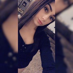 Meet your Posher, Ariel